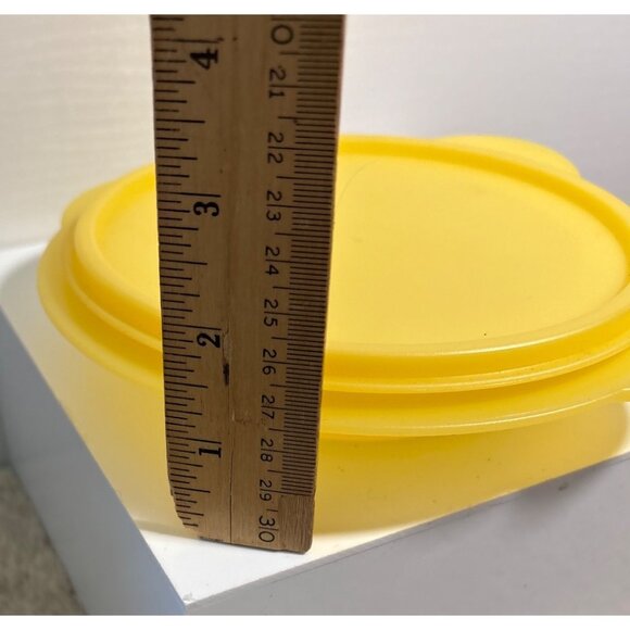 Tupperware Yellow Collapsible Bowl 700ml Capacity BPA-Free Plastic Made In USA - Picture 9 of 10